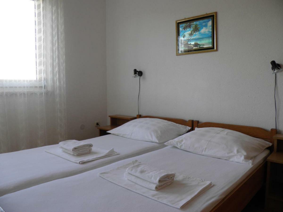 Apartments Horizont โตรกีร์ ห้อง รูปภาพ